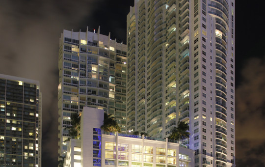 Brickell on the River